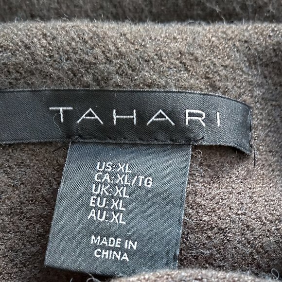 Tahari Sweater - Picture 2 of 7